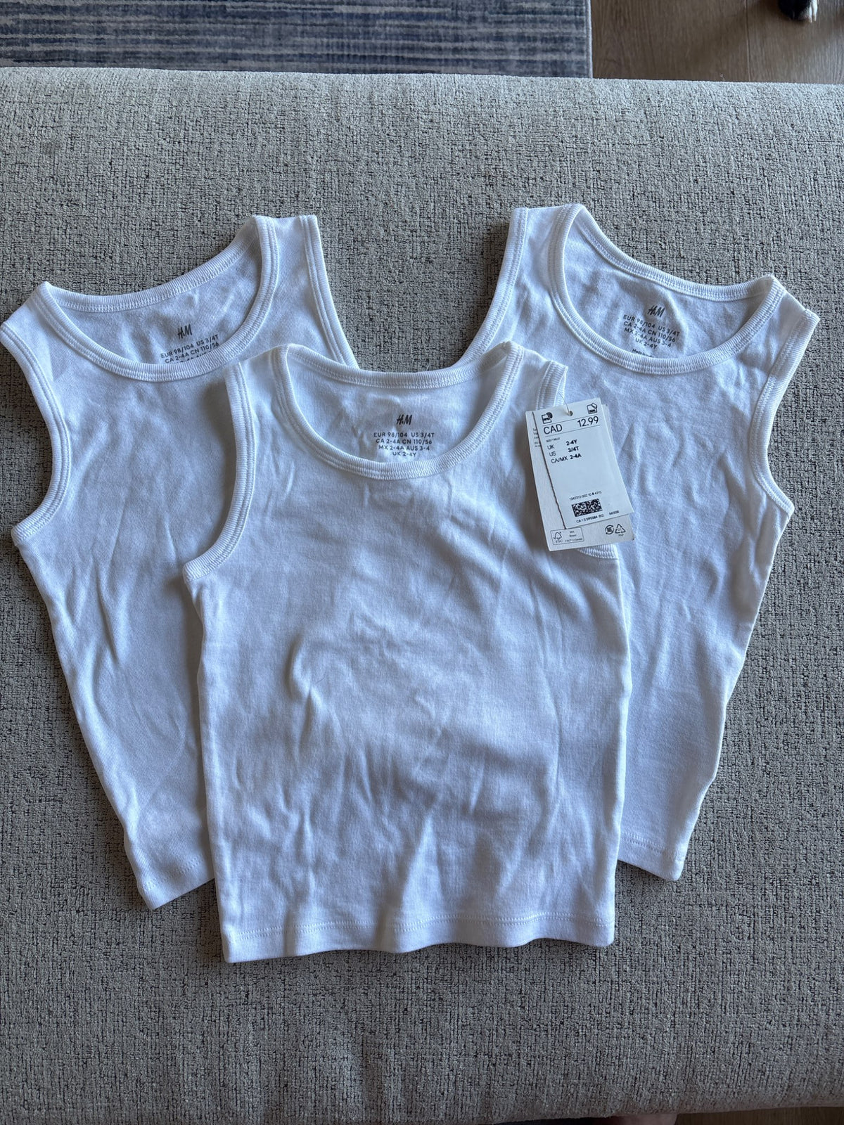 New With Tags: 3 piece white tanks, Kids 3T