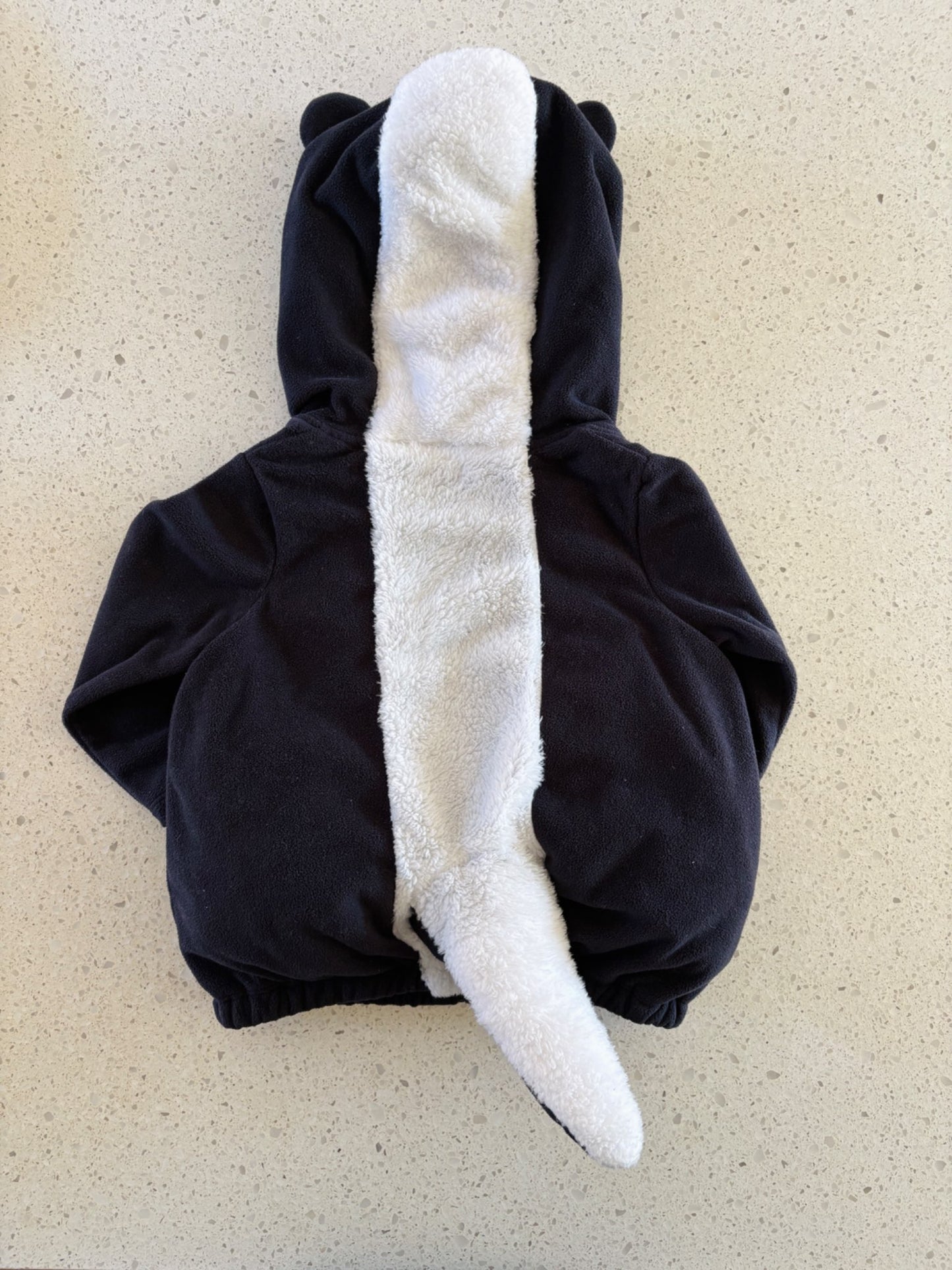 Cute Skunk Zip on Costume (18 month) , Kids 18 Month (12-18M)