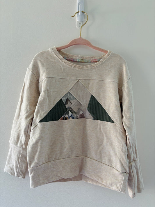 Little & Finley Small Shop Mountain Sweatshirt (grow w/ me size 1-3 T) , Kids 3T