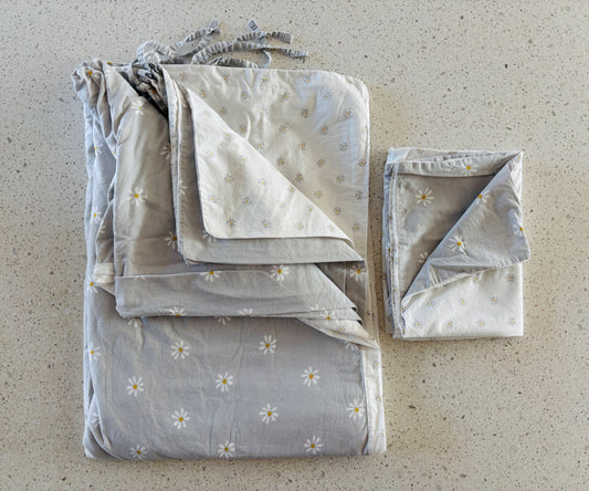 Daisy Print Duvet cover and Pillowcase (Twin)