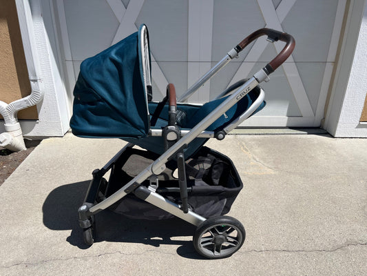 Uppa Baby Cruz V2 - MSRP -$960