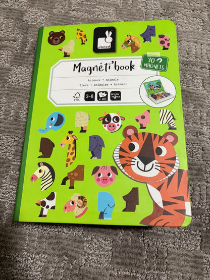 Janod Magneti Book- animals