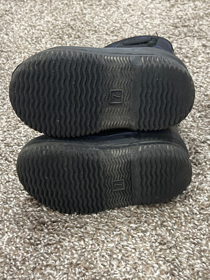 Dinosaur Neoprene Boots, navy blue, size 7 Toddler, Shoes 7 (Walkers:12-24 mth)