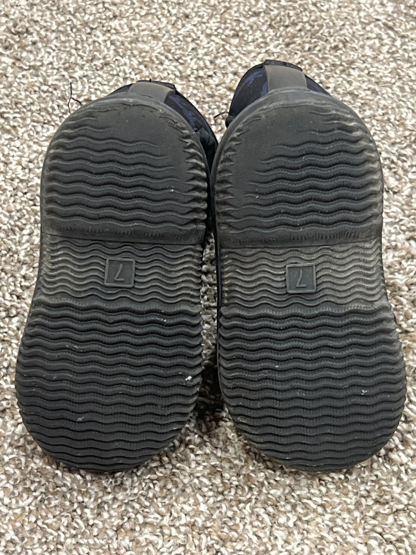 Dinosaur Neoprene Boots, navy blue, size 7 Toddler, Shoes 7 (Walkers:12-24 mth)