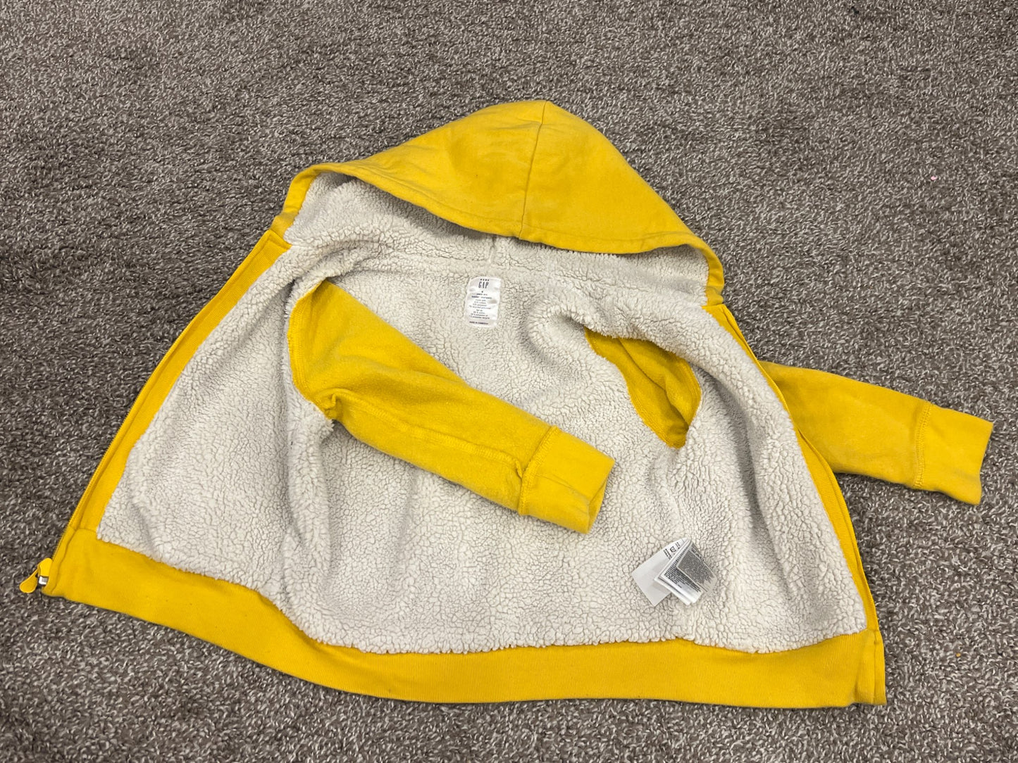 babyGAP, Yellow Zip up Hoodie from GAPKids, sherpa lined, size 4 , Kids 4/4T