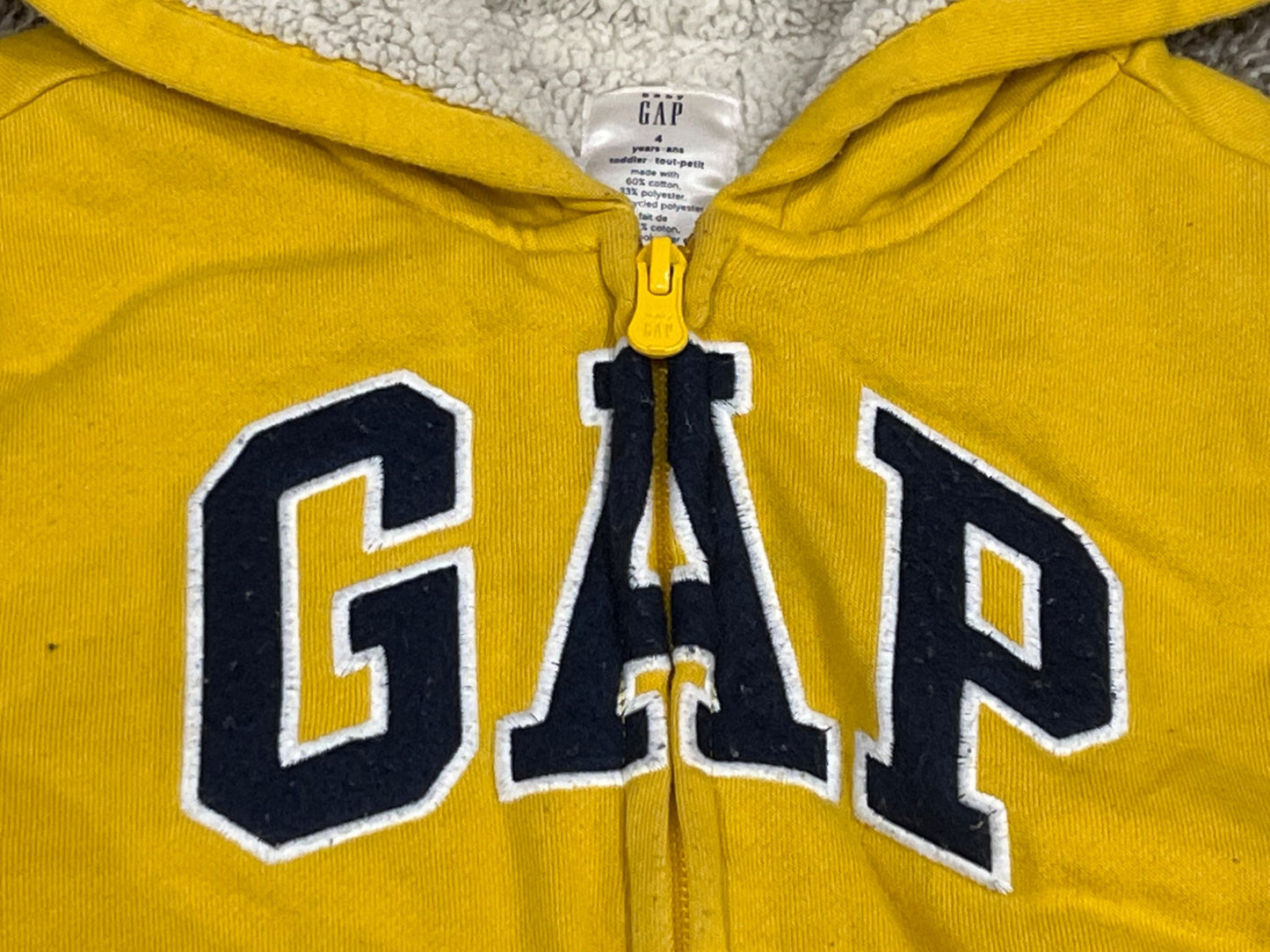 Boys Yellow Zip up Hoodie from GAPKids, size 4 , Kids 4/4T