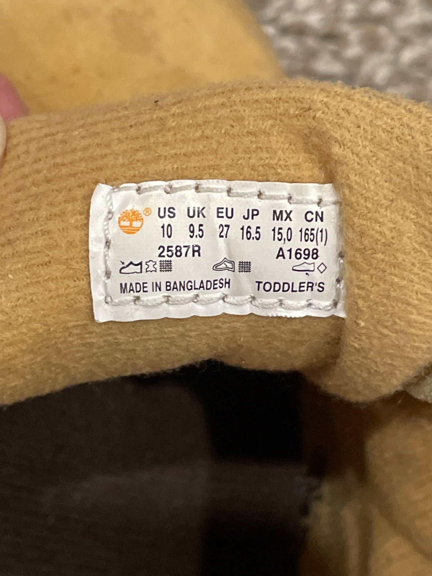 Timberland Hikers, Very Good Condition, size 10, Shoes 10 (Toddler:2-4yr)