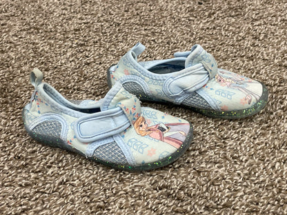 Girls Disney Frozen Princess Jelly Shoes / Sandals / Water shoes, very Good Used Condition , Shoes 8 (Toddler:2-4yr)