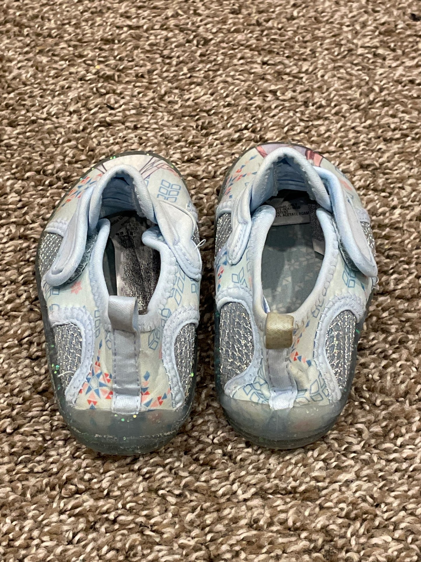 Girls Disney Frozen Princess Jelly Shoes / Sandals / Water shoes, very Good Used Condition , Shoes 8 (Toddler:2-4yr)