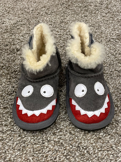 Warm Monster Boots by EMU Australia, Size 7, Excellent Used Condition (EUC), Shoes 7 (Walkers:12-24 mth)