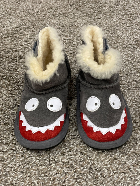 Boys Warm Monster Boots by EMU Australia, Size 7, Excellent Used Condition (EUC), Shoes 7 (Walkers:12-24 mth)