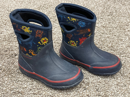 Boys Monster Element Seasonal Boots, size 8, Very Good Used Condition (VGUC), Shoes 8 (Toddler:2-4yr)
