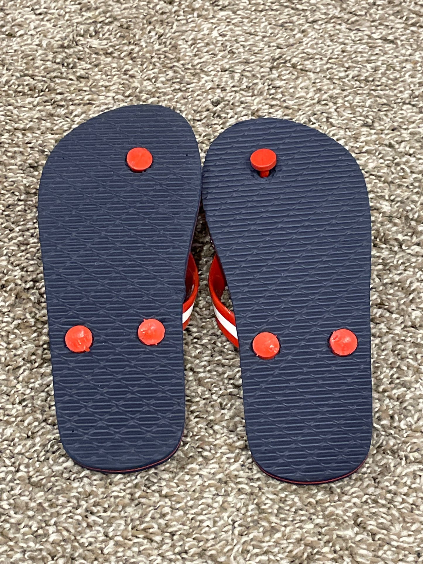 Boys Marvel Flip Flop Sandals, size 10, Excellent Used Condition (EUC) , Shoes 10 (Toddler:2-4yr)