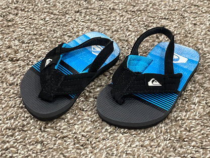 Toddler boys Quiksilver sandals, Size 3, Excellent Used Condition (EUC), Shoes 3 (Baby: 0-12 mth)
