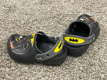 Crocs, size 7, Batman, Very Good Used Condition (VGUC), Shoes 7 (Walkers:12-24 mth)