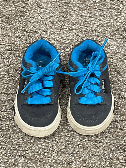 Boys Sketcher Skater Shoes, grey/blue, Size 5, Very Good Used Condition (VGUC), Shoes 5 (Walkers:12-24 mth)