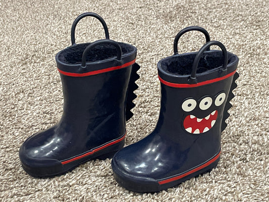 Boys Monster Rain Boots with warm cozy lining, Size 4, Very Good Used Condition (VGUC), Shoes 4 (Baby: 0-12 mth)