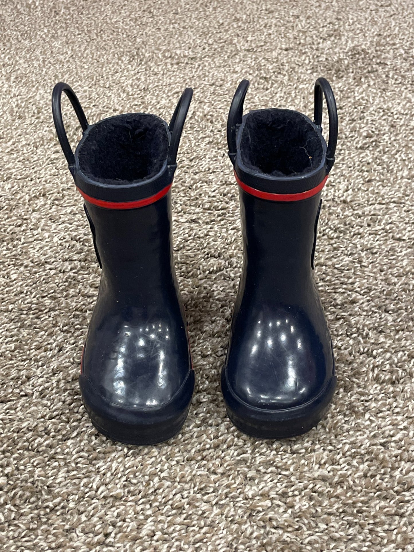 Boys Monster Rain Boots with warm cozy lining, Size 4, Very Good Used Condition (VGUC), Shoes 4 (Baby: 0-12 mth)