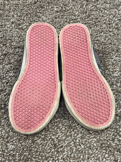 Vans Skate Shoes,  Grey / Pink /Black Plaid Vans, size 10.5, Very Good Used Condition (VGUC), Shoes 10.5 (Toddler:2-4yr)