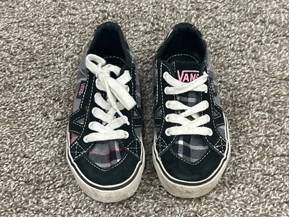 Vans Skate Shoes,  Grey / Pink /Black Plaid Vans, size 10.5, Very Good Used Condition (VGUC), Shoes 10.5 (Toddler:2-4yr)
