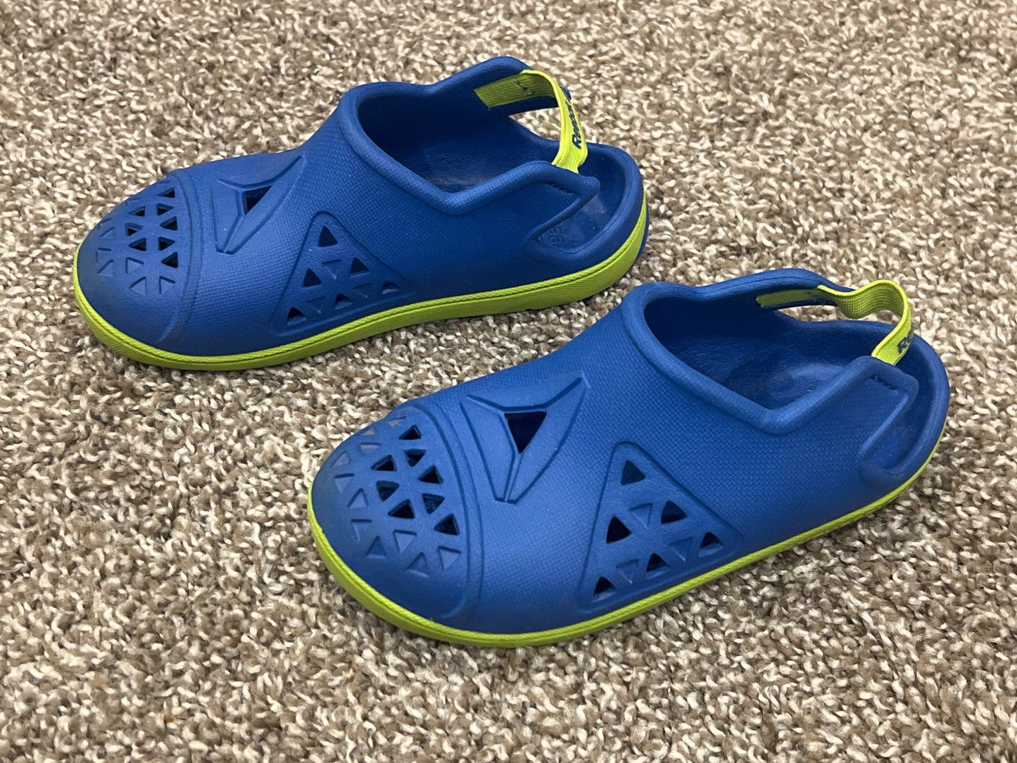 Reebok, Sandals, Water Shoes, blue /green, size 9, VGUC, Shoes 9 (Toddler:2-4yr)