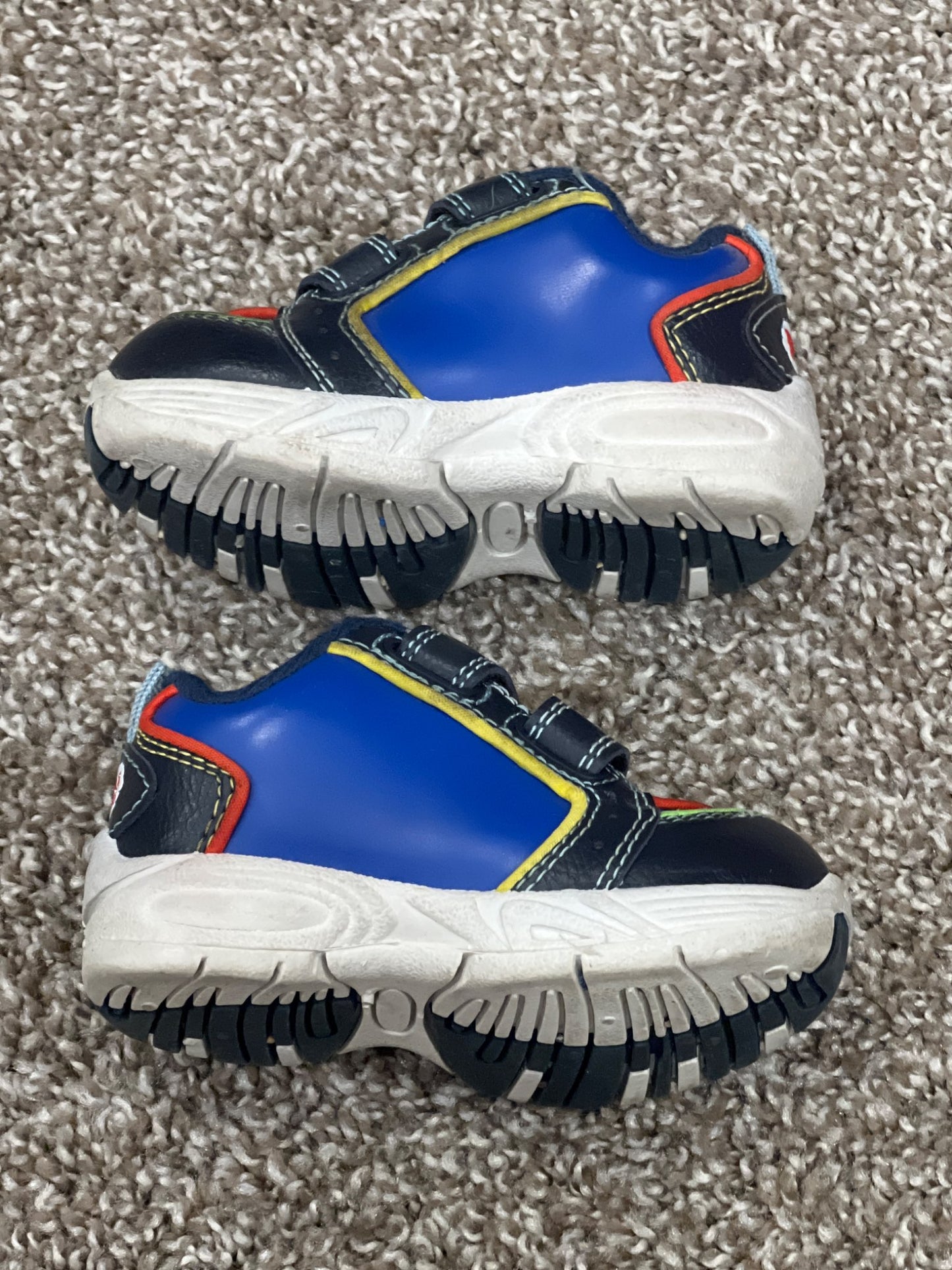 Boys, Thomas & Friends Runners / Sneakers, approx size 4, VGUC, , Shoes 4 (Baby: 0-12 mth)