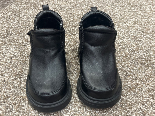 Boys, GAP Dress Boots, size 5 Toddler, VGUC, Shoes 5 (Walkers:12-24 mth)