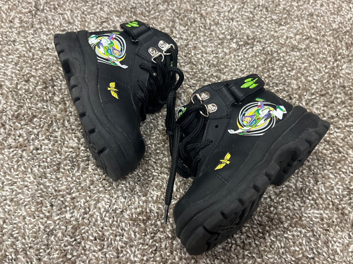 Boys Buzz Lightyear Black Boots, size 6, VGUC, Shoes 6 (Walkers:12-24 mth)