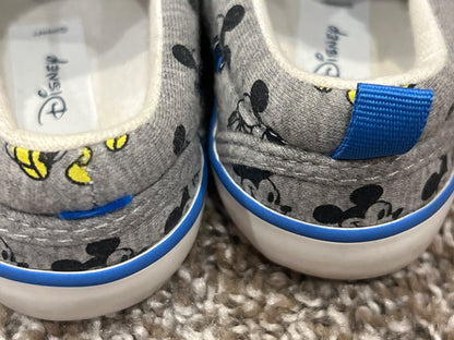 Baby GAP Disney Mickey Mouse Slip on Shoes, VGUC, Shoes 5 (Walkers:12-24 mth)