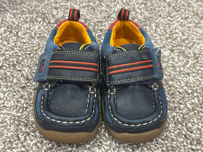 Boys First Shoes by Clarks, size 4, VGUC, Shoes 4 (Baby: 0-12 mth)