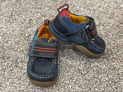 Boys First Shoes by Clarks, size 4, VGUC, Shoes 4 (Baby: 0-12 mth)