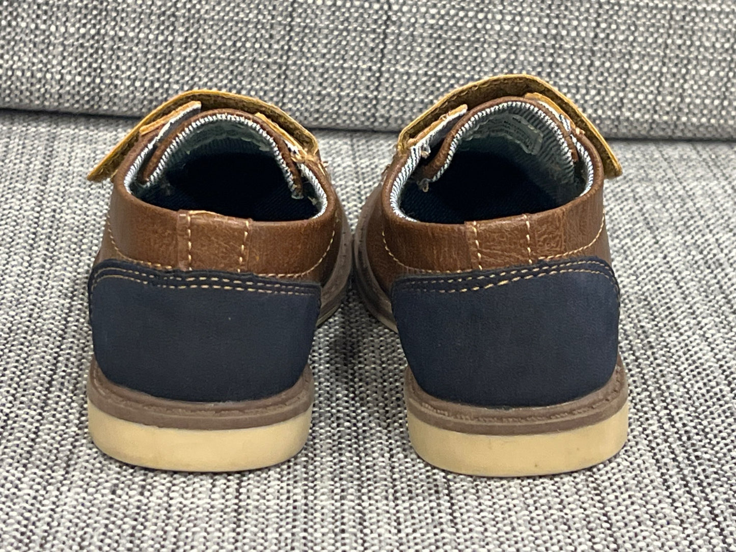 Boys Brown / Navy Dress Shoes, size 6, VGUC, Shoes 6 (Walkers:12-24 mth)