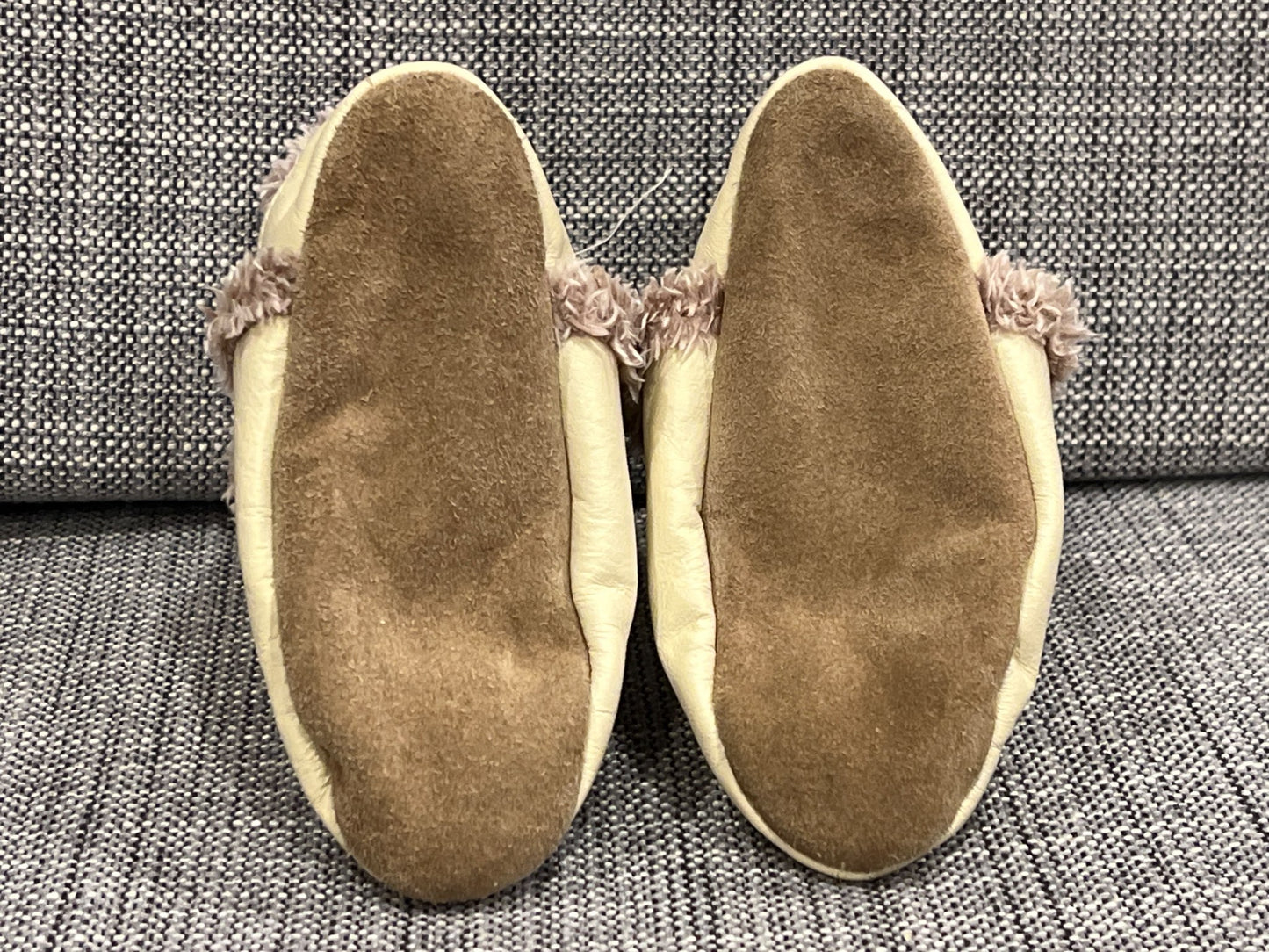 Off-white Robeez Soft Sole Boots with Sherpa Lining, size 12-18 mos, EUC, Shoes 4.5 (Walkers:12-24 mth)