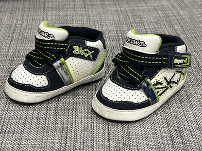 Boys SKX Super-Z Soft Soles Skechers, size 2, EUC, Shoes 2 (Baby: 0-12 mth)