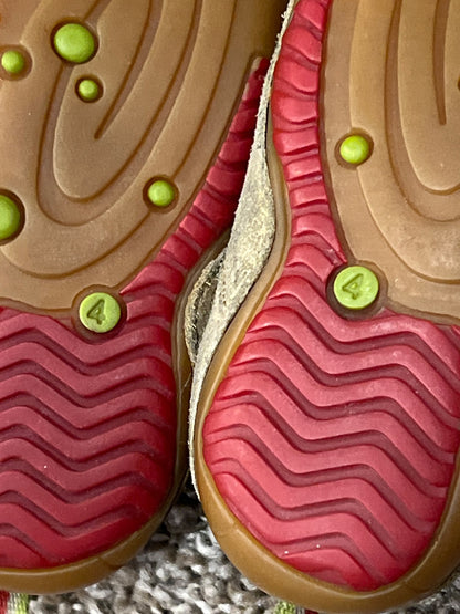 Clark’s First Shoes, size 4, VGUC, Gender Neutral, Shoes 4 (Baby: 0-12 mth)