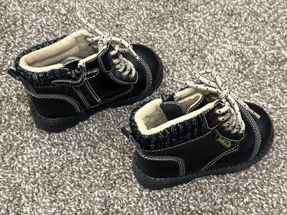 Bb Dept, Gender Neutral / Boys Boots, size 5, VGUC, Shoes 5 (Walkers:12-24 mth)