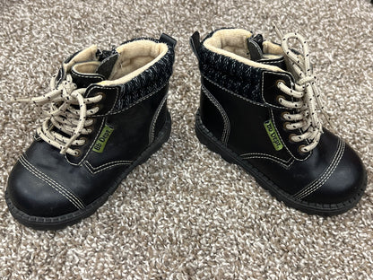 Bb Dept, Gender Neutral / Boys Boots, size 5, VGUC, Shoes 5 (Walkers:12-24 mth)