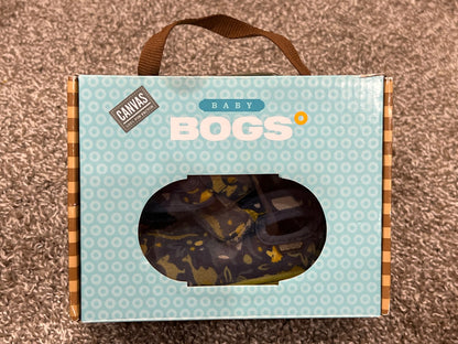 Boys, Bogs Canvas Zoo Print Shoes, Size 7, VGUC, Shoes 7 (Walkers:12-24 mth)