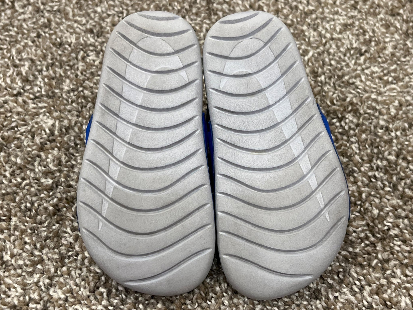 Blue Nike Kawa Slides, size 9, VGUC, Shoes 9 (Toddler:2-4yr)