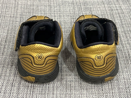 Nike 90 Gold Running Shoes, Sneakers, Runners, Size 7.5, VGUC, Shoes 7.5 (Toddler:2-4yr)