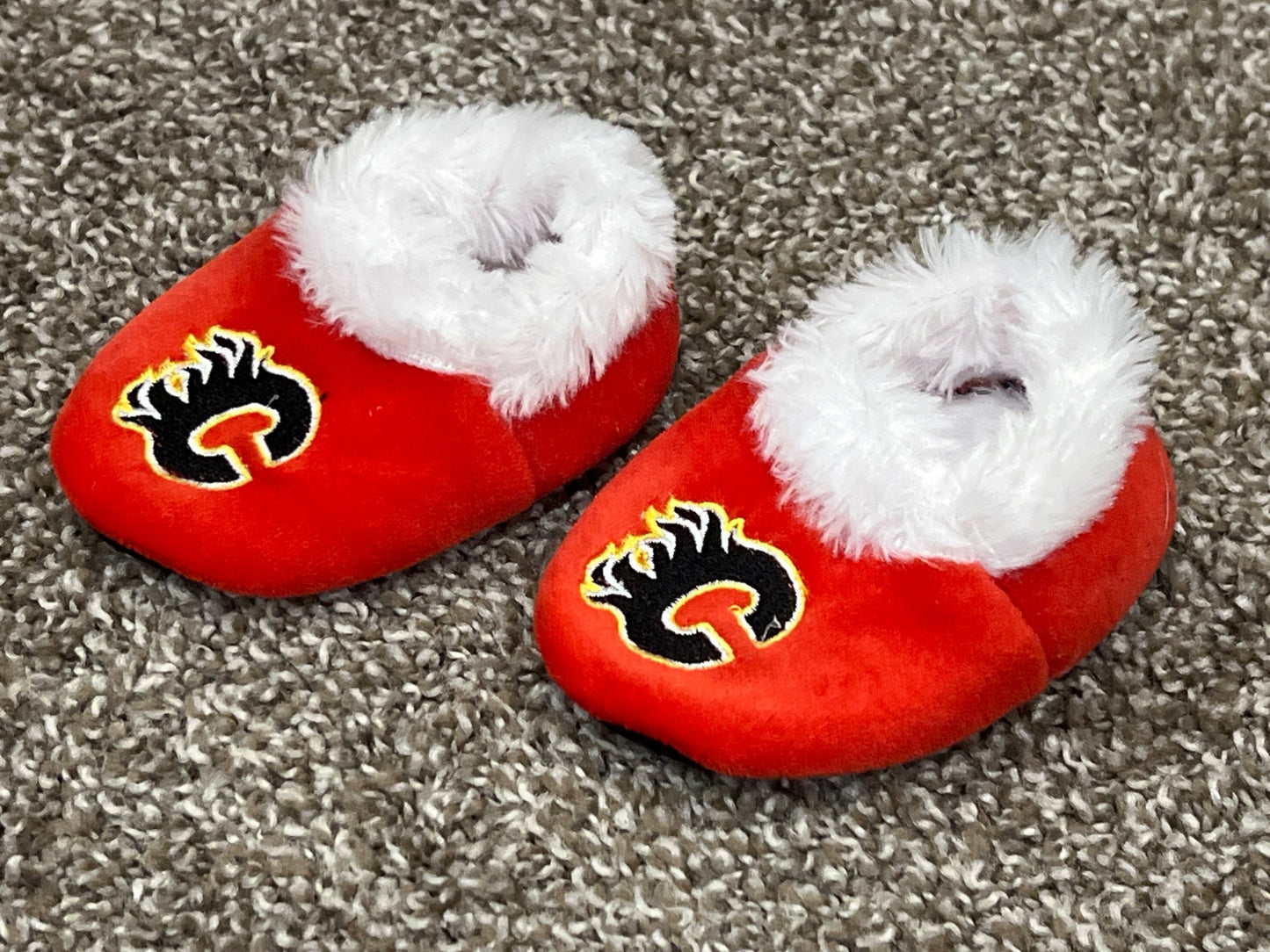 Baby Calgary Flames Slippers with black grip dot soft soles, approx. size 2, EUC, Shoes 2 (Baby: 0-12 mth)