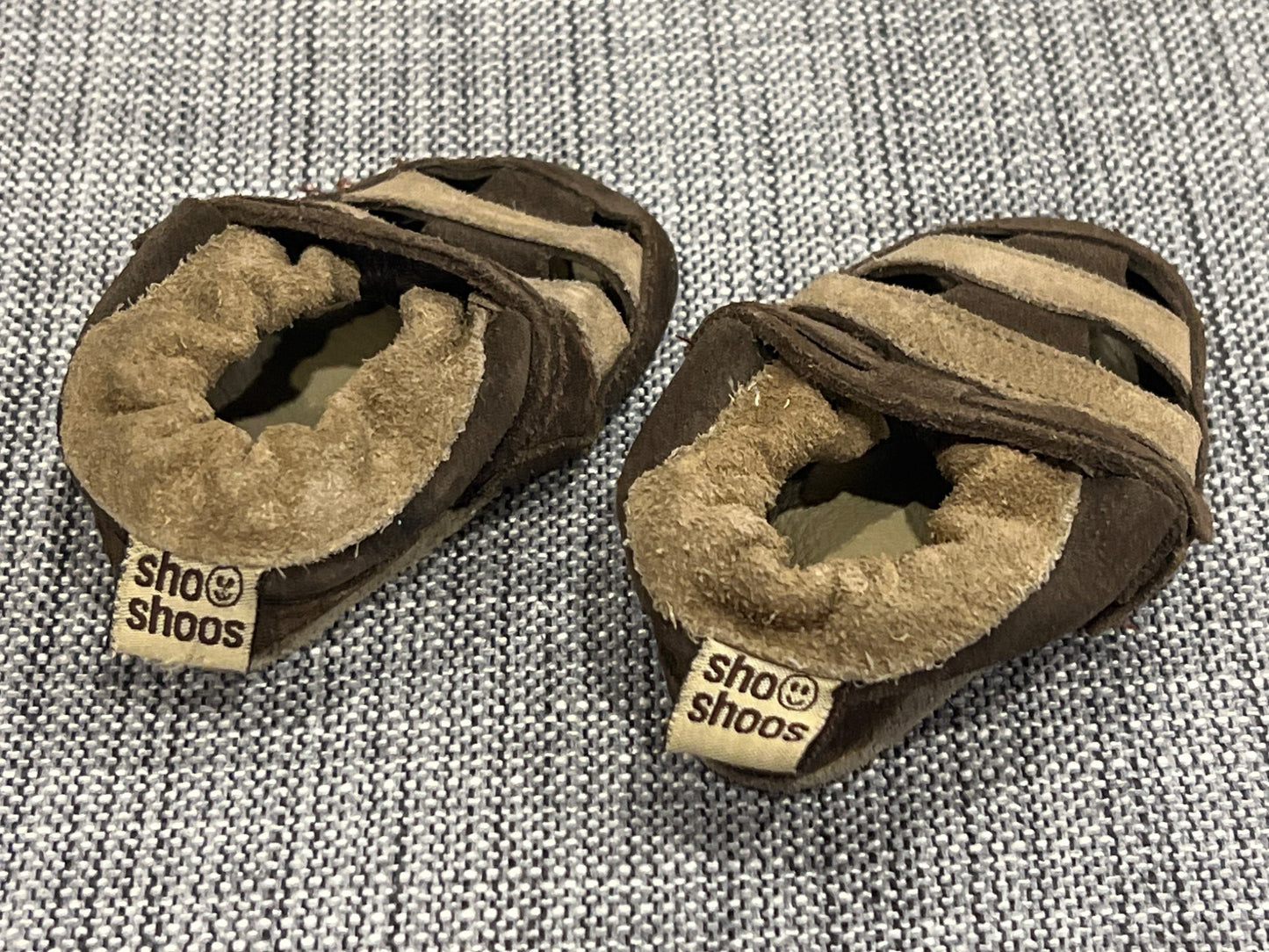 Brown soft sole sandals, Shoo Shoos brand, Similar to Robeez, VGUC, Shoes 2 (Baby: 0-12 mth)