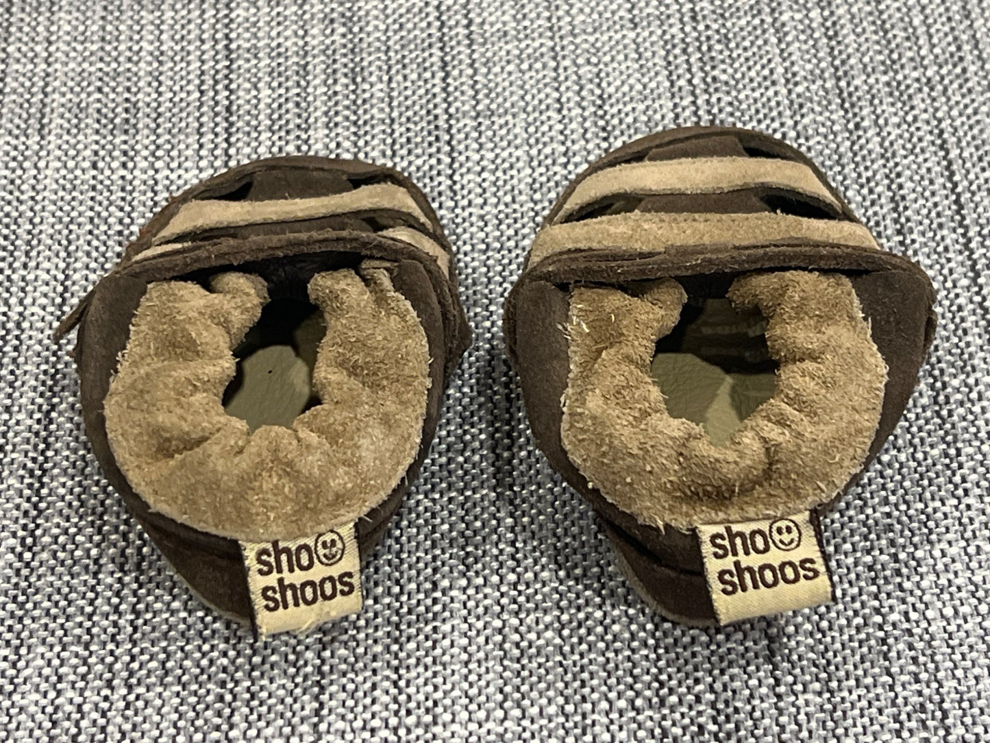 Brown soft sole sandals, Shoo Shoos brand, Similar to Robeez, VGUC, Shoes 2 (Baby: 0-12 mth)