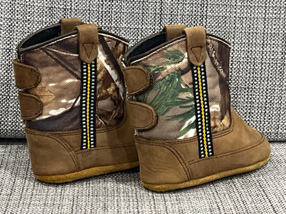 Old West, Baby Western Boots with soft soles with grip, size 2, EUC, Shoes 2 (Baby: 0-12 mth)