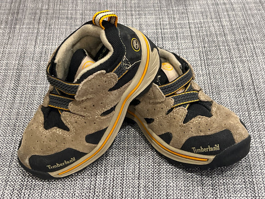 Toddler Boys, Timberland Hiking Shoes, size 6, VGUC, Shoes 6 (Walkers:12-24 mth)