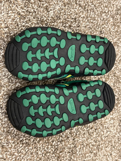 Kamik Green Sandals, size 6, VGUC, Shoes 6 (Walkers:12-24 mth)