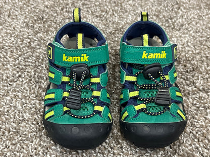 Kamik Green Sandals, size 6, VGUC, Shoes 6 (Walkers:12-24 mth)