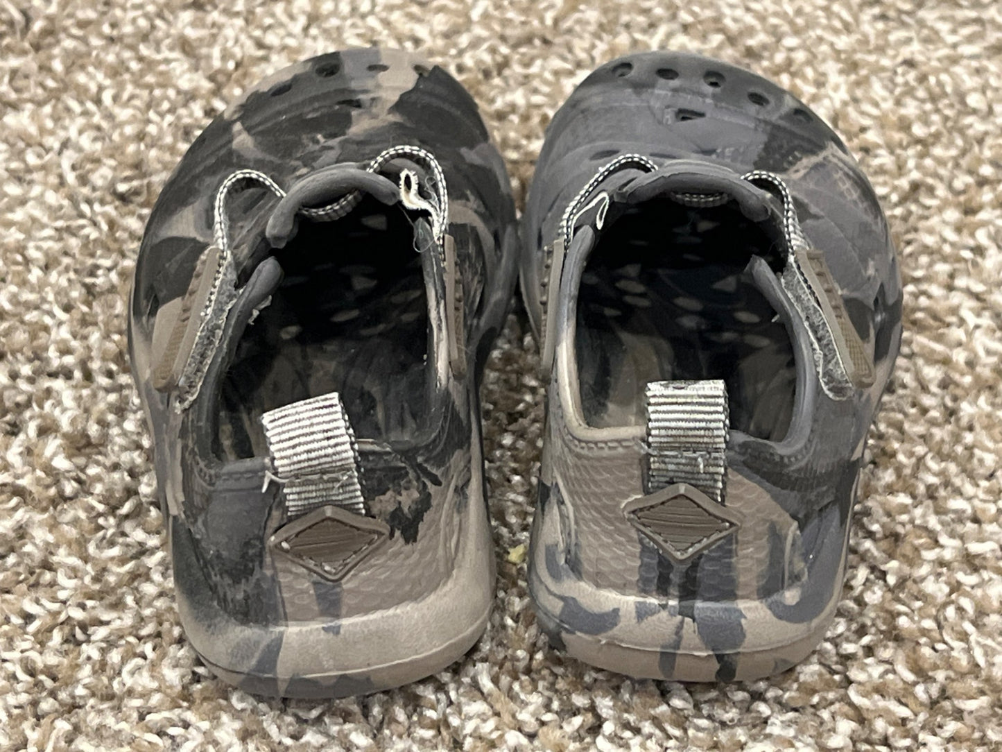 Grey camouflage sandal shoes, size 6, VGUC, Shoes 6 (Walkers:12-24 mth)