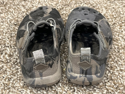 Grey camouflage sandal shoes, size 6, VGUC, Shoes 6 (Walkers:12-24 mth)
