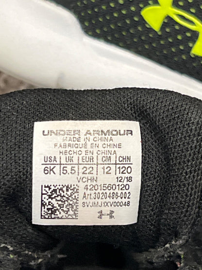 Toddler Boys, Under Armour Running Shoes, size 6, VGUC , Shoes 6 (Walkers:12-24 mth)